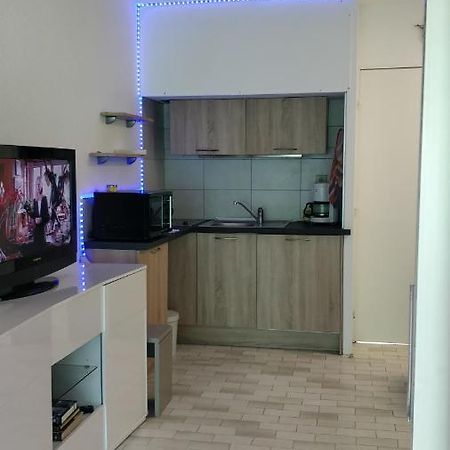 Studio Rdj Terrasse Piscine Sanary Sur Mer Εξωτερικό φωτογραφία